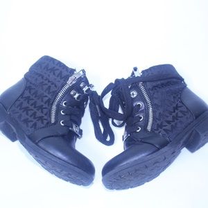 🔺KIDS MK boots ♦️